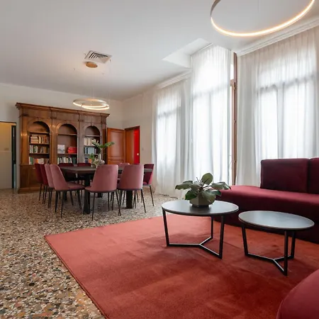 Venetian Velvet
