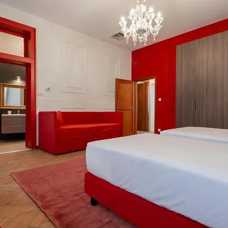Venetian Velvet