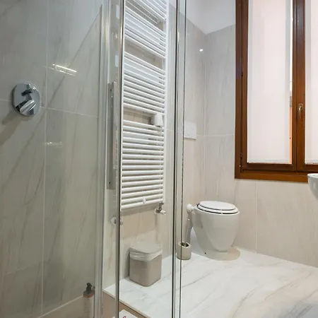 Venetian Velvet Apartment *