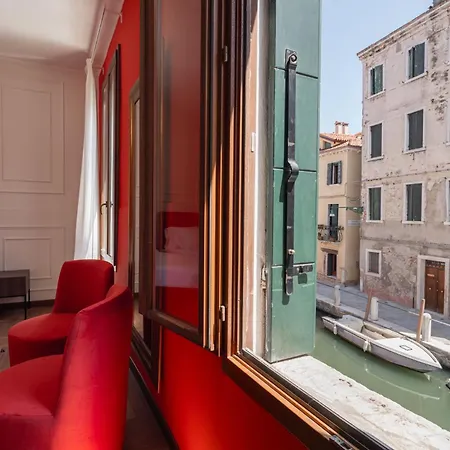 Venetian Velvet Venice
